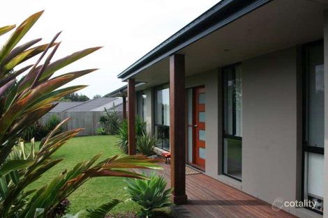 Property photo of 4 Midgenberry Place Suffolk Park NSW 2481