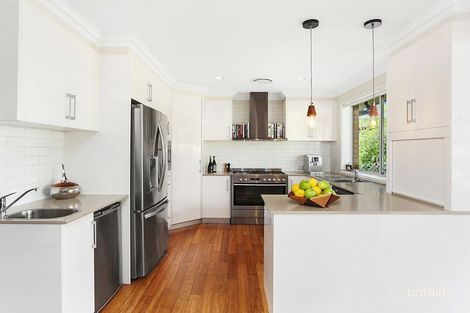 Property photo of 1 Welford Place Figtree NSW 2525