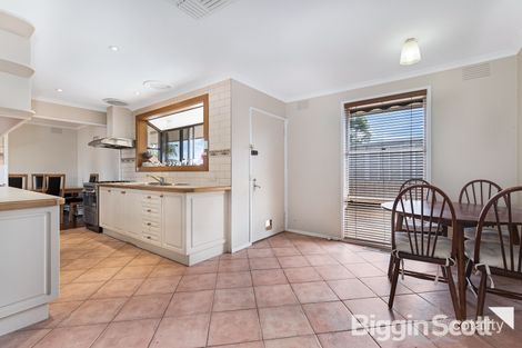 Property photo of 10 Bellvue Court Noble Park North VIC 3174