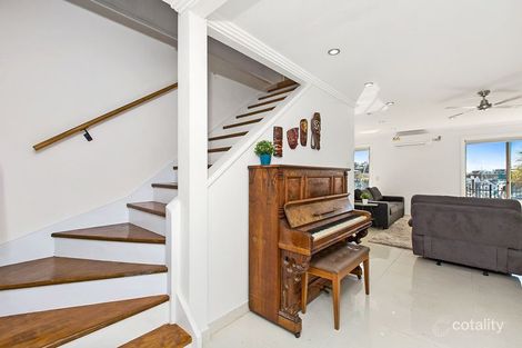 Property photo of John Lund Drive Hope Island QLD 4212