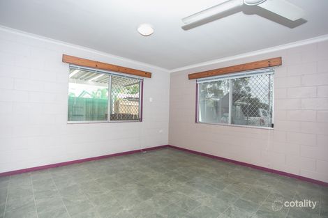 Property photo of 2/13 Huon Street Trinity Beach QLD 4879