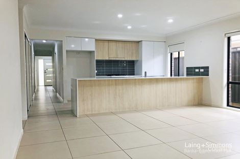 Property photo of 14 Monash Avenue Gledswood Hills NSW 2557