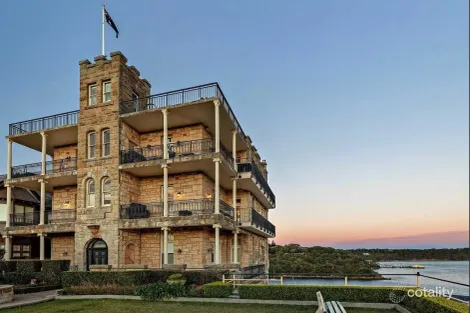 1/3 RAGLAN ST, MOSMAN, NSW 2088