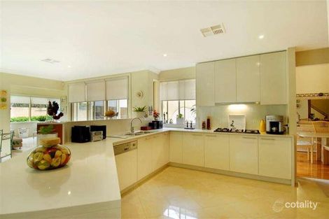 Property photo of 10 Queens Court Castle Hill NSW 2154
