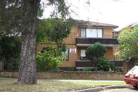 8 Hardy St, Fairfield, NSW 2165