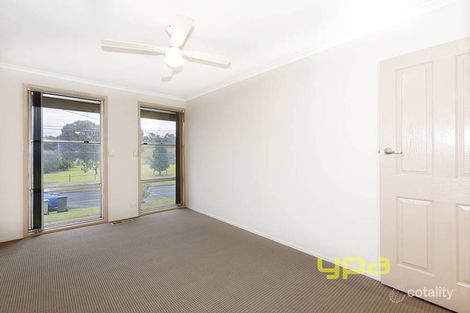 Property photo of 4 Ripplebrook Drive Broadmeadows VIC 3047