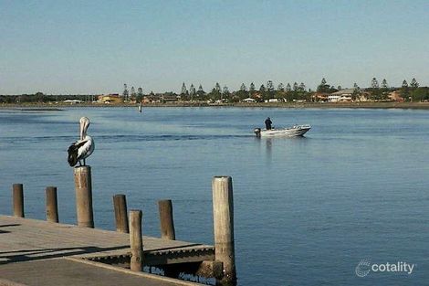 Property photo of 2/88 Ocean Street Windang NSW 2528