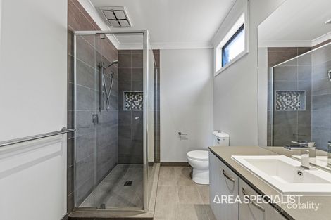 Property photo of 15 Clara Drive Officer VIC 3809