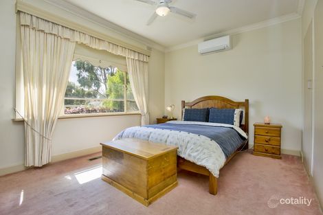 Property photo of 18 Dromana Avenue Pascoe Vale VIC 3044