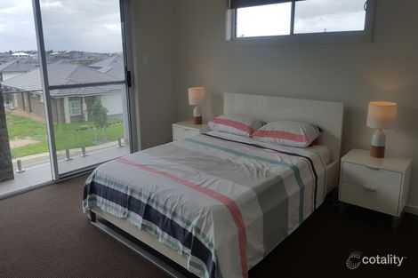 Property photo of 2/6 Tess Circuit Oran Park NSW 2570
