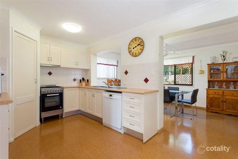 Property photo of 10 Willoughby Court Kippa-Ring QLD 4021