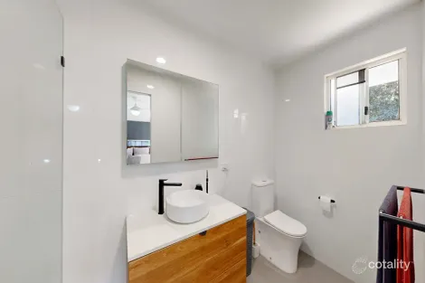 Property photo of 18 Forest Court Tewantin QLD 4565