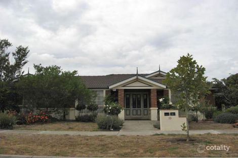 10 Salamander Dr, Taylors Lakes, VIC 3038