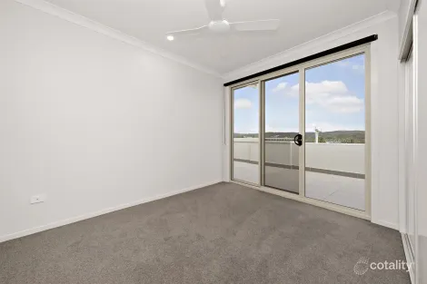 Property photo of 202/27 Fifth Street Boolaroo NSW 2284