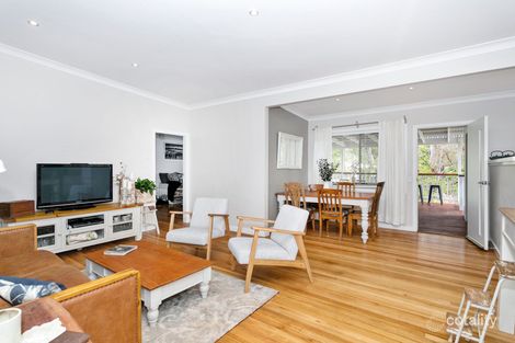 Property photo of 10 Pleasurelea Drive Sunshine Bay NSW 2536