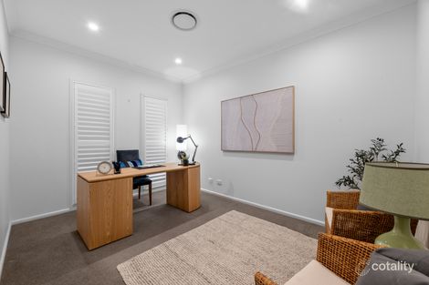 Property photo of 111 Macarthur Circuit Camden Park NSW 2570