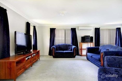 Property photo of 33 Chinchilla Way Albion Park NSW 2527