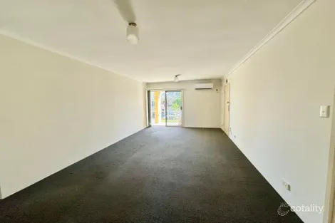 Property photo of 7/10 Sunrise Boulevard Surfers Paradise QLD 4217