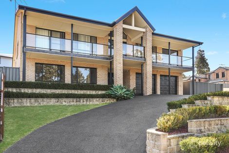 7 Ceylon Cl, Cameron Park, NSW 2285