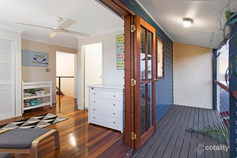 Property photo of 1/18 Brassey Street Fairfield QLD 4103