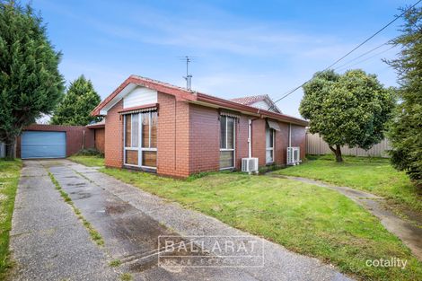 Property photo of 22 Clover Street Wendouree VIC 3355