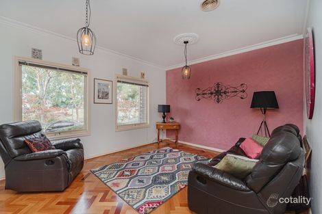 Property photo of 13 Klein Crescent Roxburgh Park VIC 3064