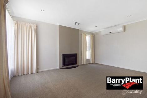 Property photo of 8 Devonshire Drive Keysborough VIC 3173