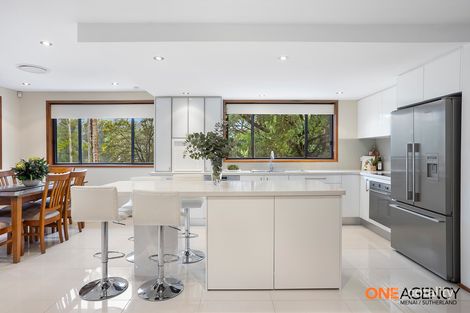 Property photo of 10 Burley Close Illawong NSW 2234