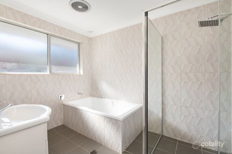 Property photo of 21 Karalee Parade Port Macquarie NSW 2444