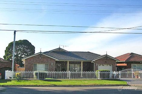 7 Cambewarra Rd, Fairfield West, NSW 2165