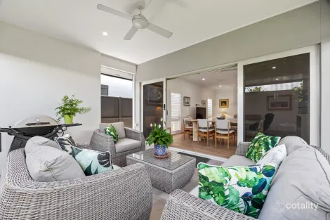 25 Banya Ave, Nirimba, QLD 4551