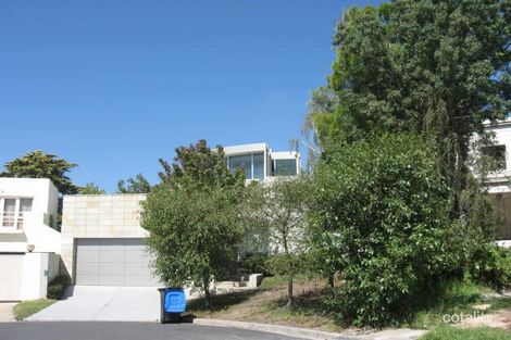 8 Highgate Hill, Toorak, VIC 3142