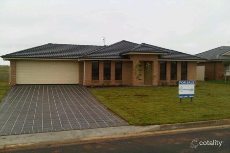 35 Loughan Rd, Junee, NSW 2663