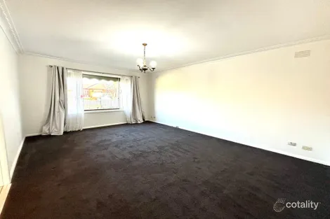 Property photo of 62 Avondale Avenue St Albans VIC 3021