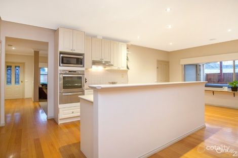 Property photo of 3 Camelia Way Pakenham VIC 3810