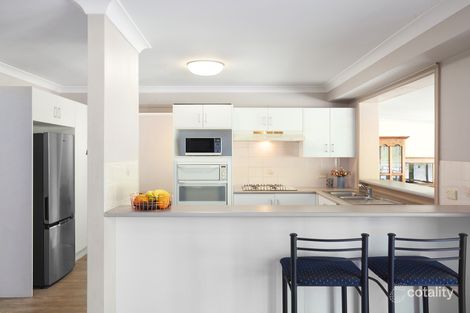 Property photo of 21 Wixstead Close Point Clare NSW 2250