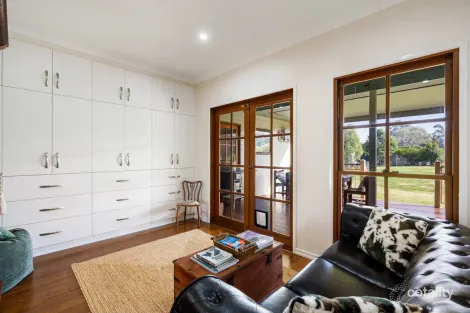Property photo of 2 Andrews Court Hodgson Vale QLD 4352