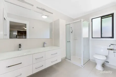 Property photo of 64 Bertrand Avenue Mulgrave VIC 3170