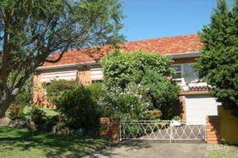 Property photo of 4 York Close Yowie Bay NSW 2228