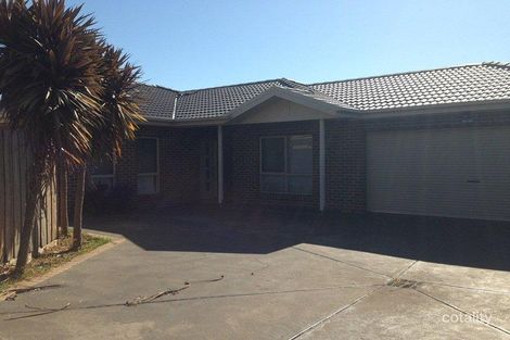 Property photo of 2/2 Hazel Street Melton South VIC 3338