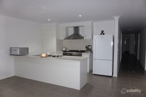 Property photo of 6A Maryann Way Tarneit VIC 3029