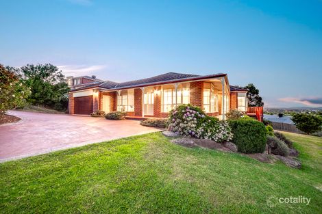 Property photo of 8 Jack Robbie Court Narre Warren North VIC 3804