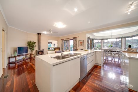 Property photo of 8 Jack Robbie Court Narre Warren North VIC 3804