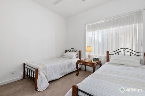 Property photo of 72 Woonton Crescent Rosebud VIC 3939