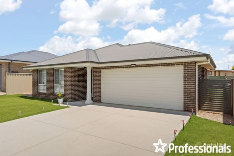 15 Basalt Way, Kelso, NSW 2795