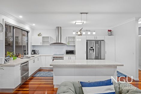 Property photo of 19 Waterside Drive Springfield Lakes QLD 4300