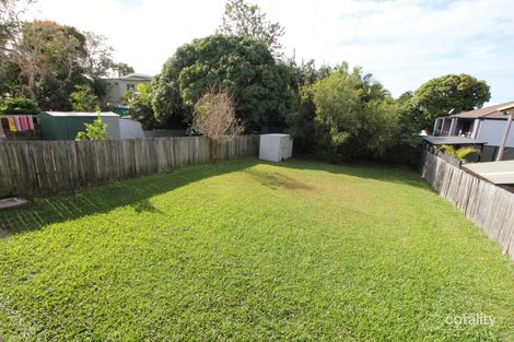 Property photo of 5 Wilson Street Labrador QLD 4215