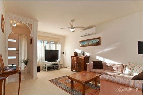 Property photo of 3 Penshurst Avenue Hastings VIC 3915