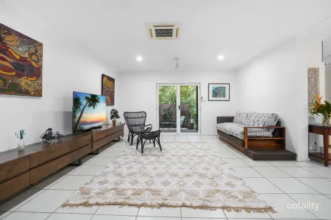 Property photo of 11 Orchard Road Coconut Grove NT 0810
