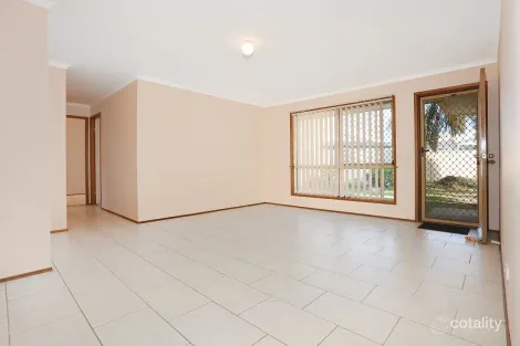 1/24 Kangaroo Ave, Coombabah, QLD 4216